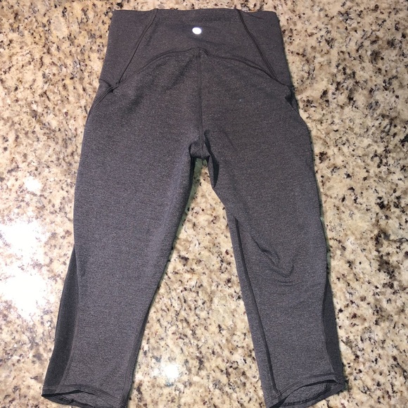 Lululemon Train Times Crop (17 in) - Picture 9 of 9